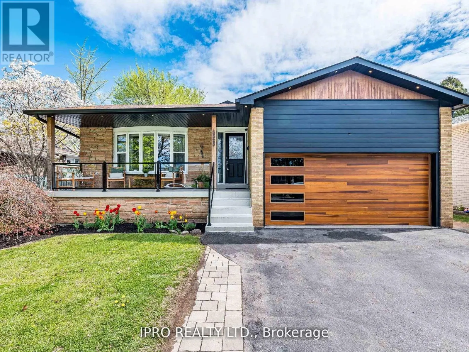 3525 BURNINGELM CRESCENT