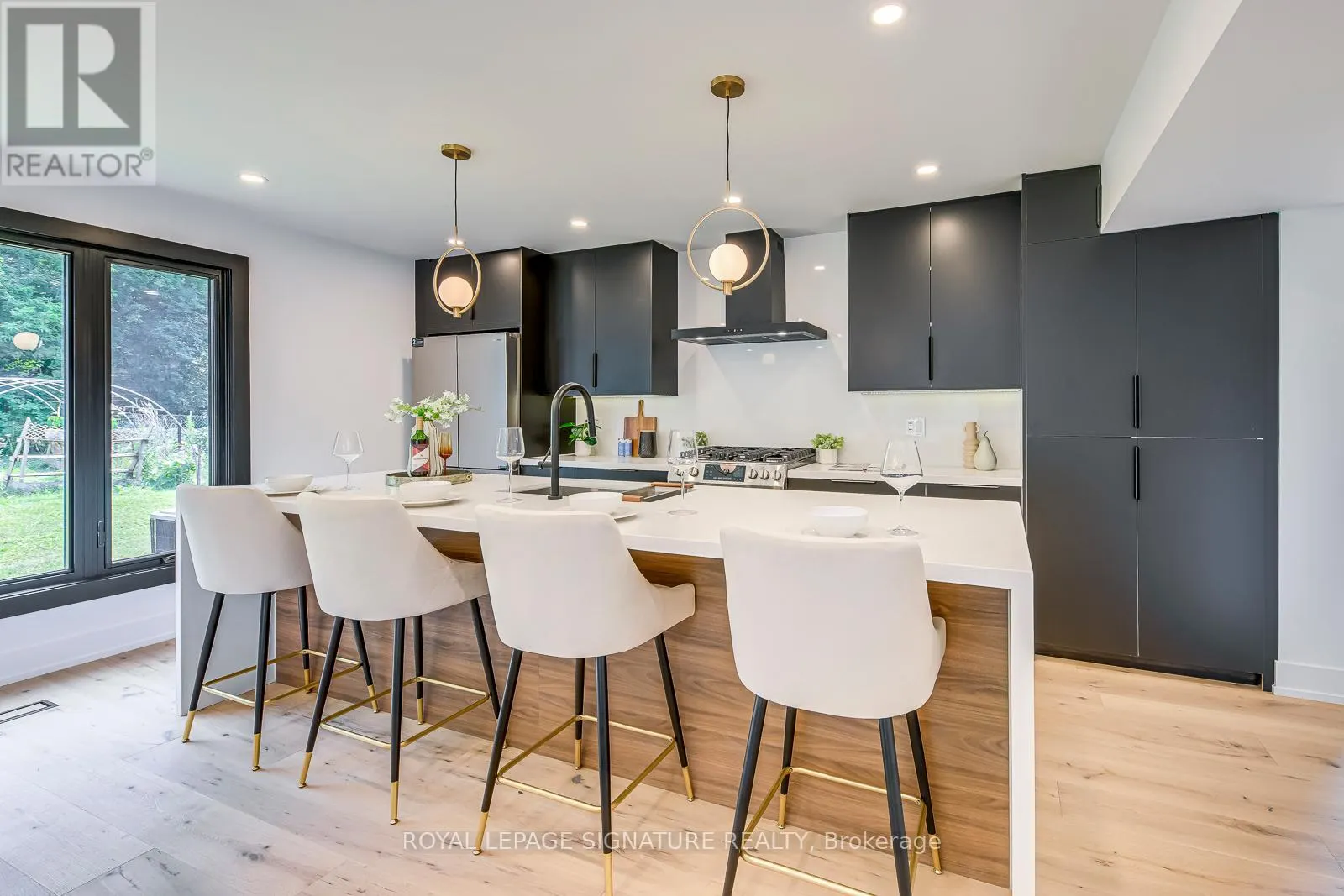 11024 TRAFALGAR ROAD
