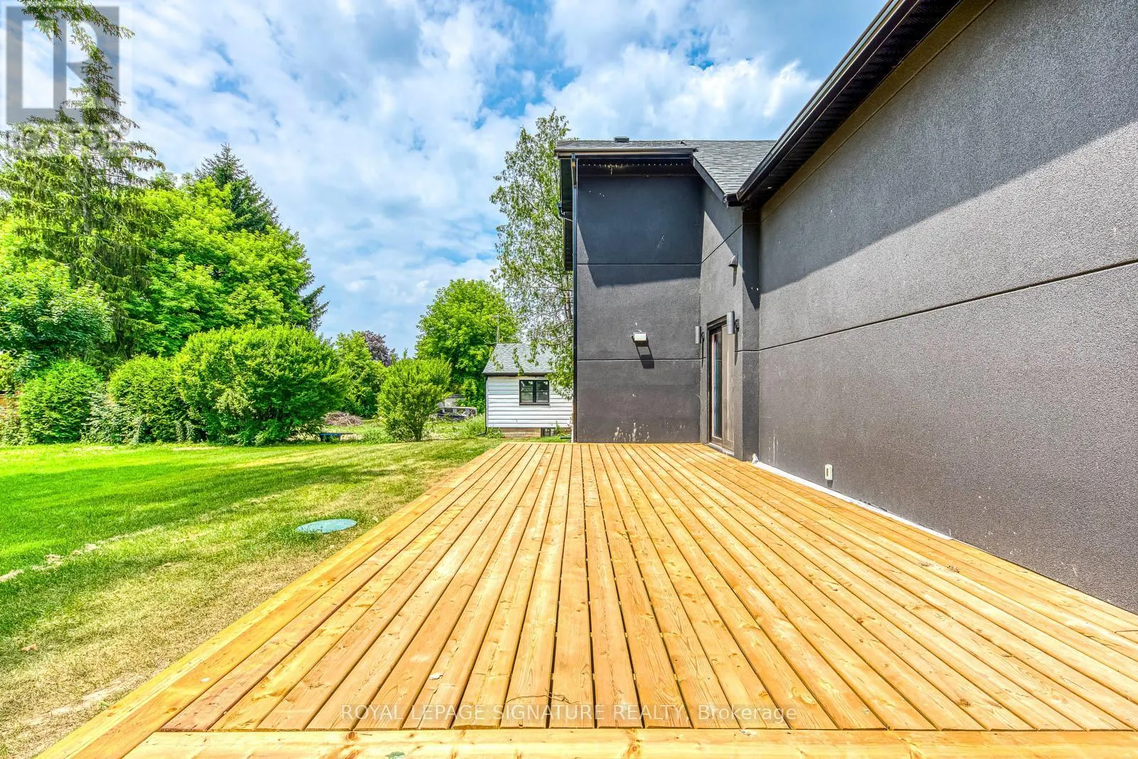 11024 TRAFALGAR ROAD
