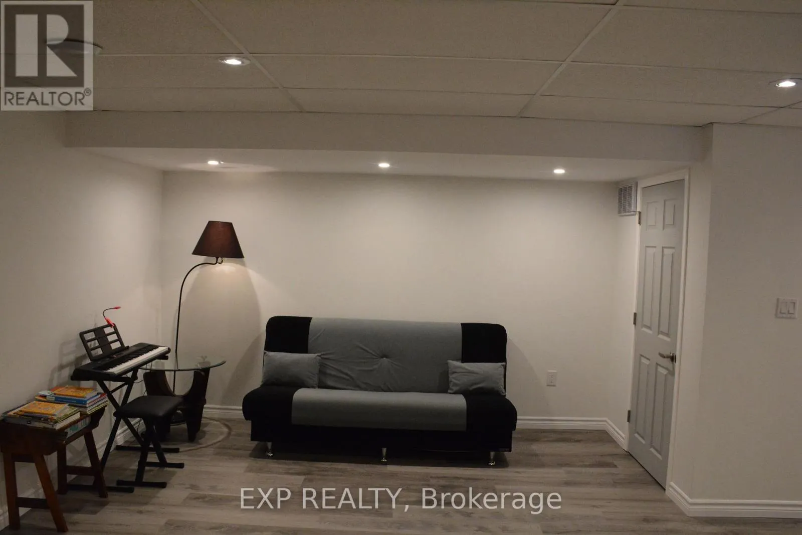 116 GOLDHAM WAY