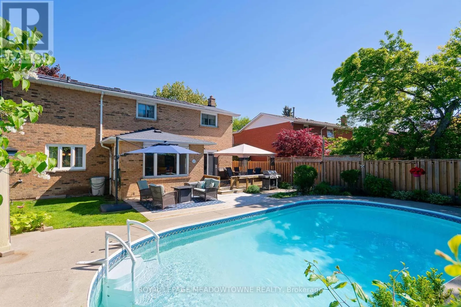 41 STEEN DRIVE