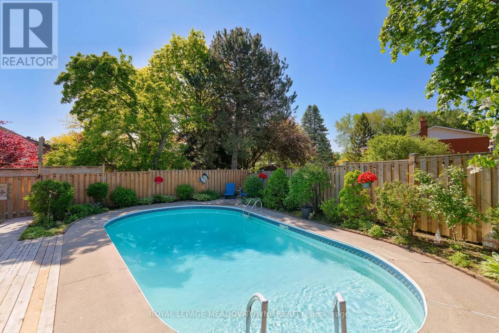 41 STEEN DRIVE