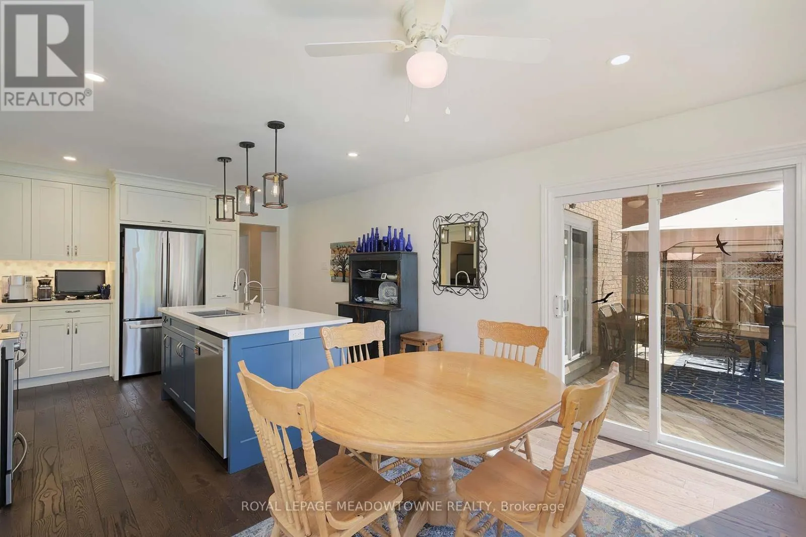 41 STEEN DRIVE