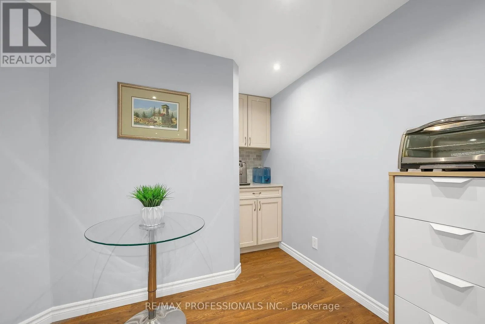 3561 HAVEN GLENN