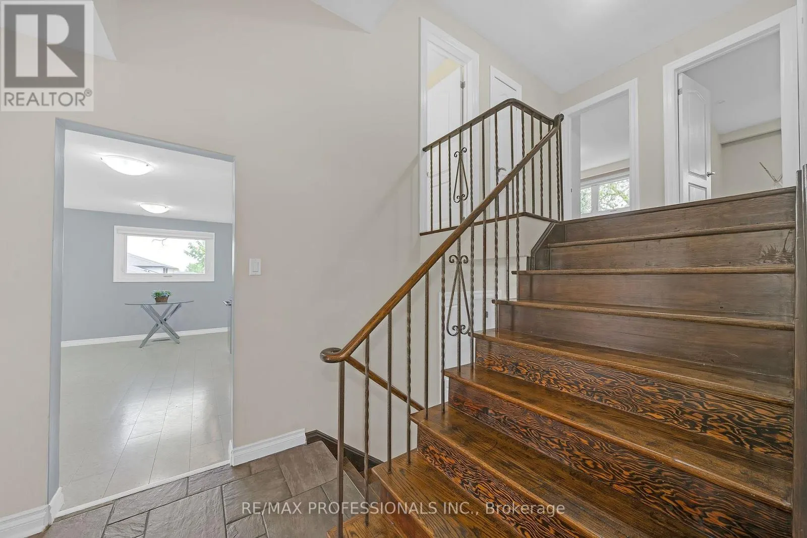 3561 HAVEN GLENN
