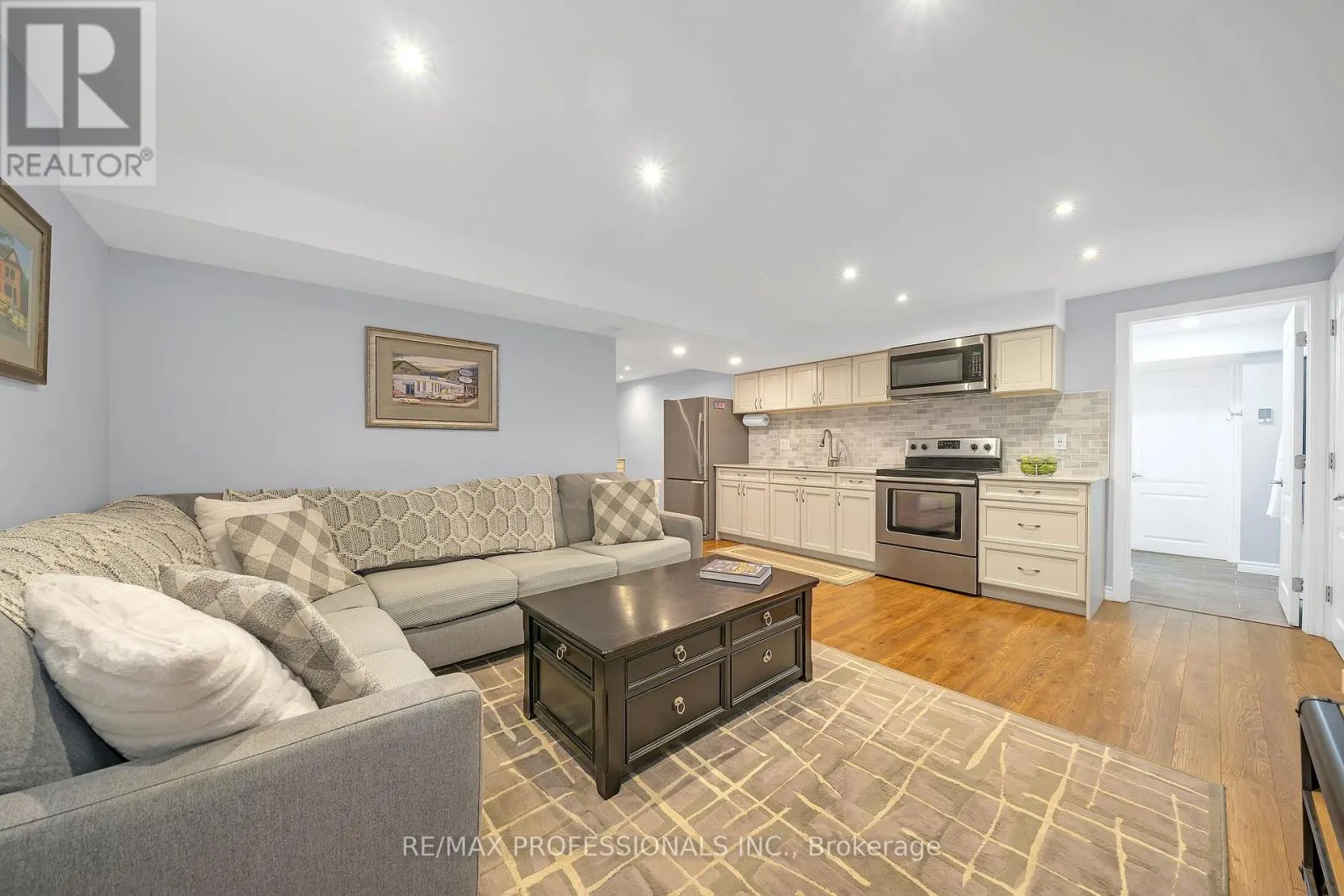 3561 HAVEN GLENN