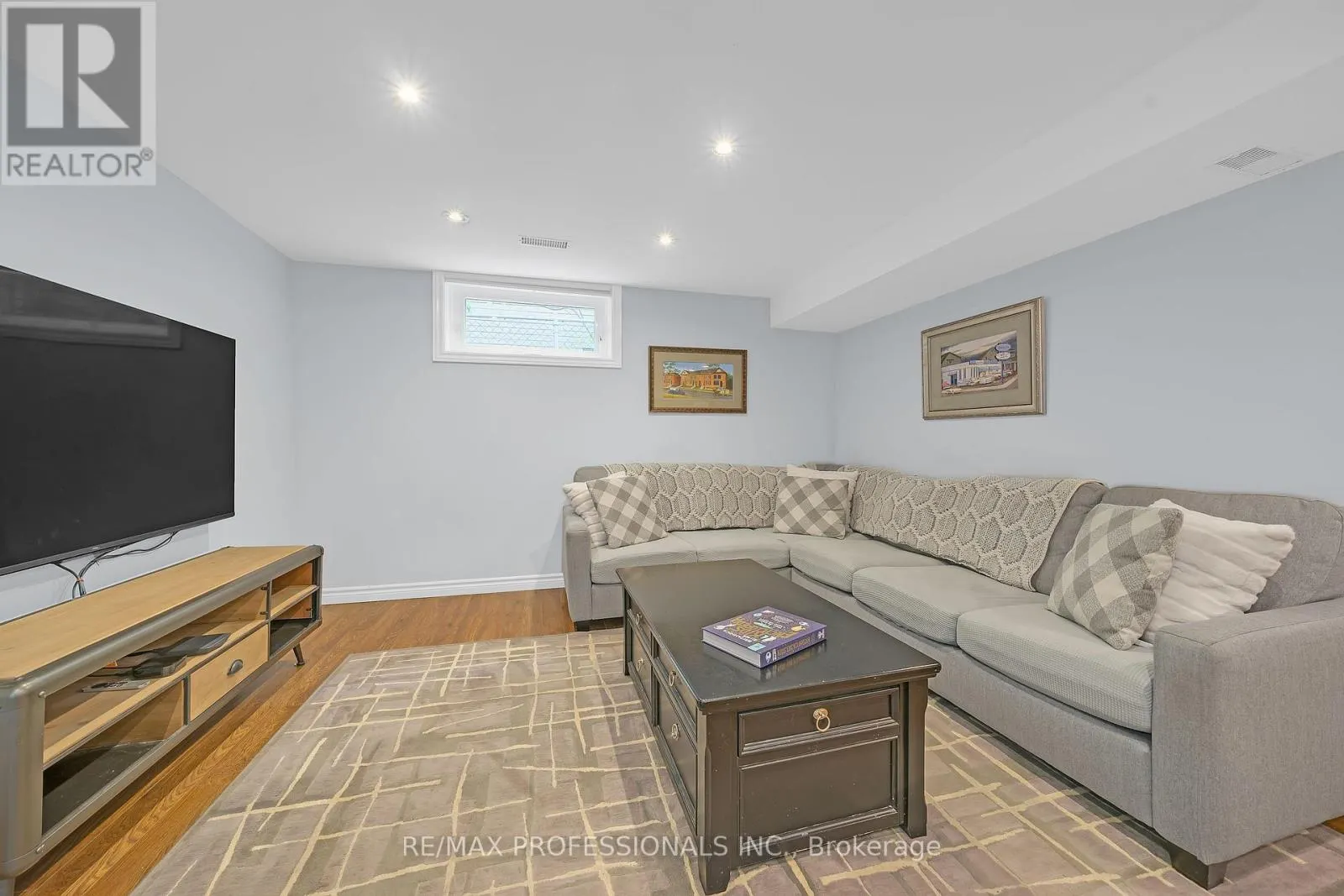 3561 HAVEN GLENN