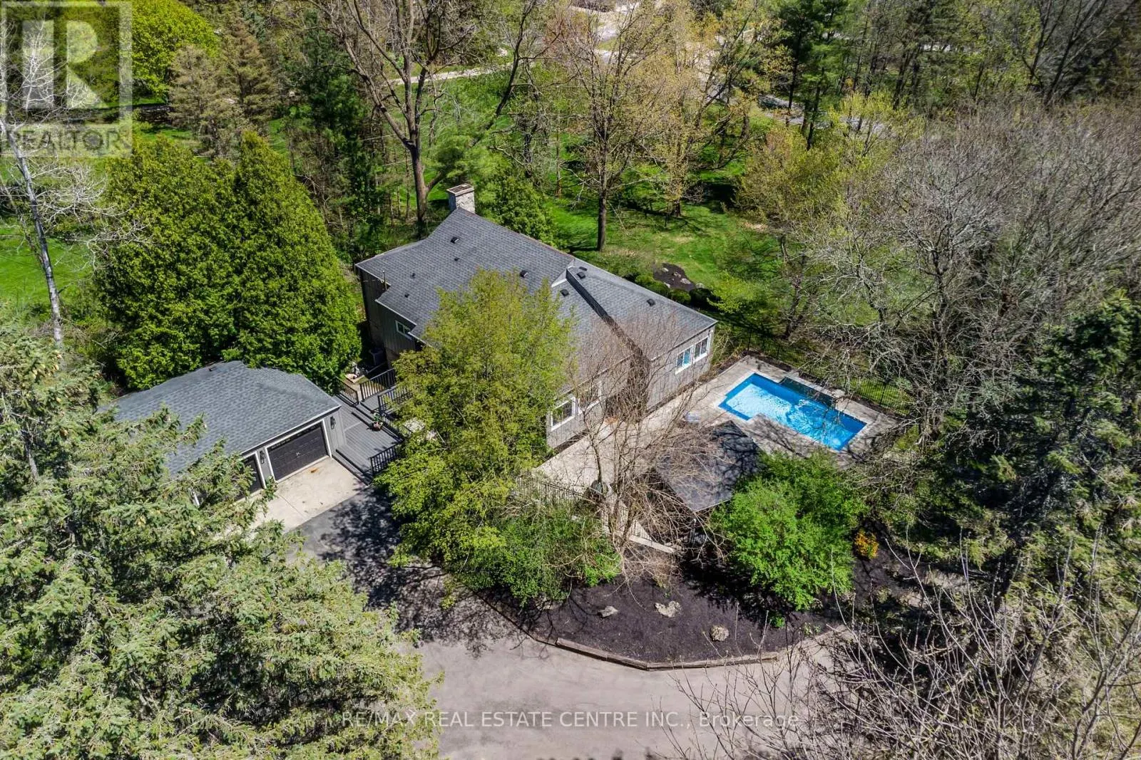 6353 MCNIVEN ROAD