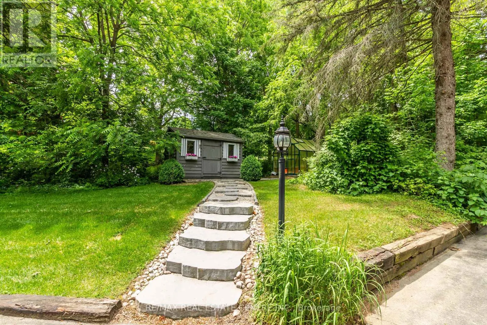 6353 MCNIVEN ROAD