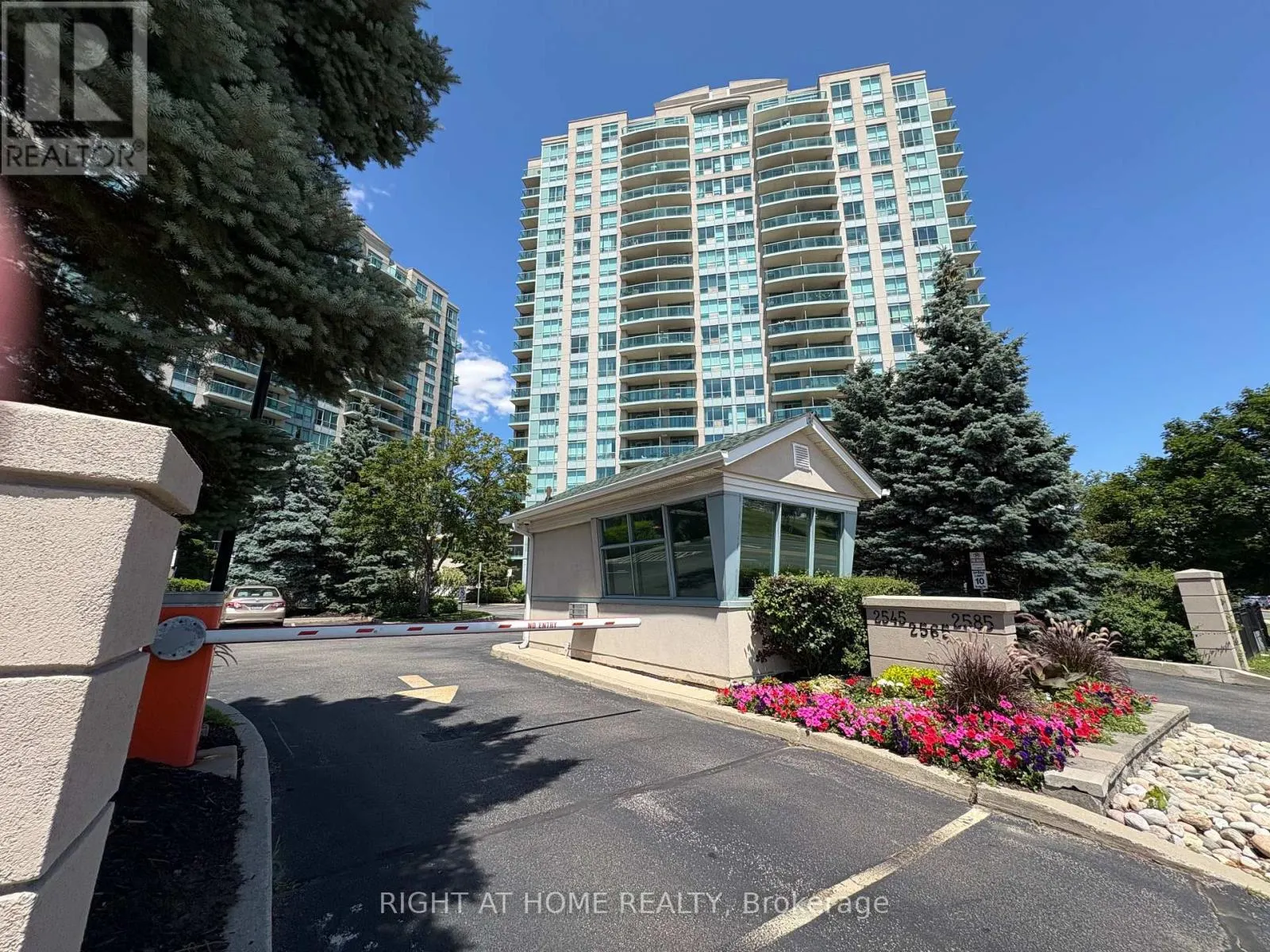 503 - 2565 ERIN CENTRE BOULEVARD