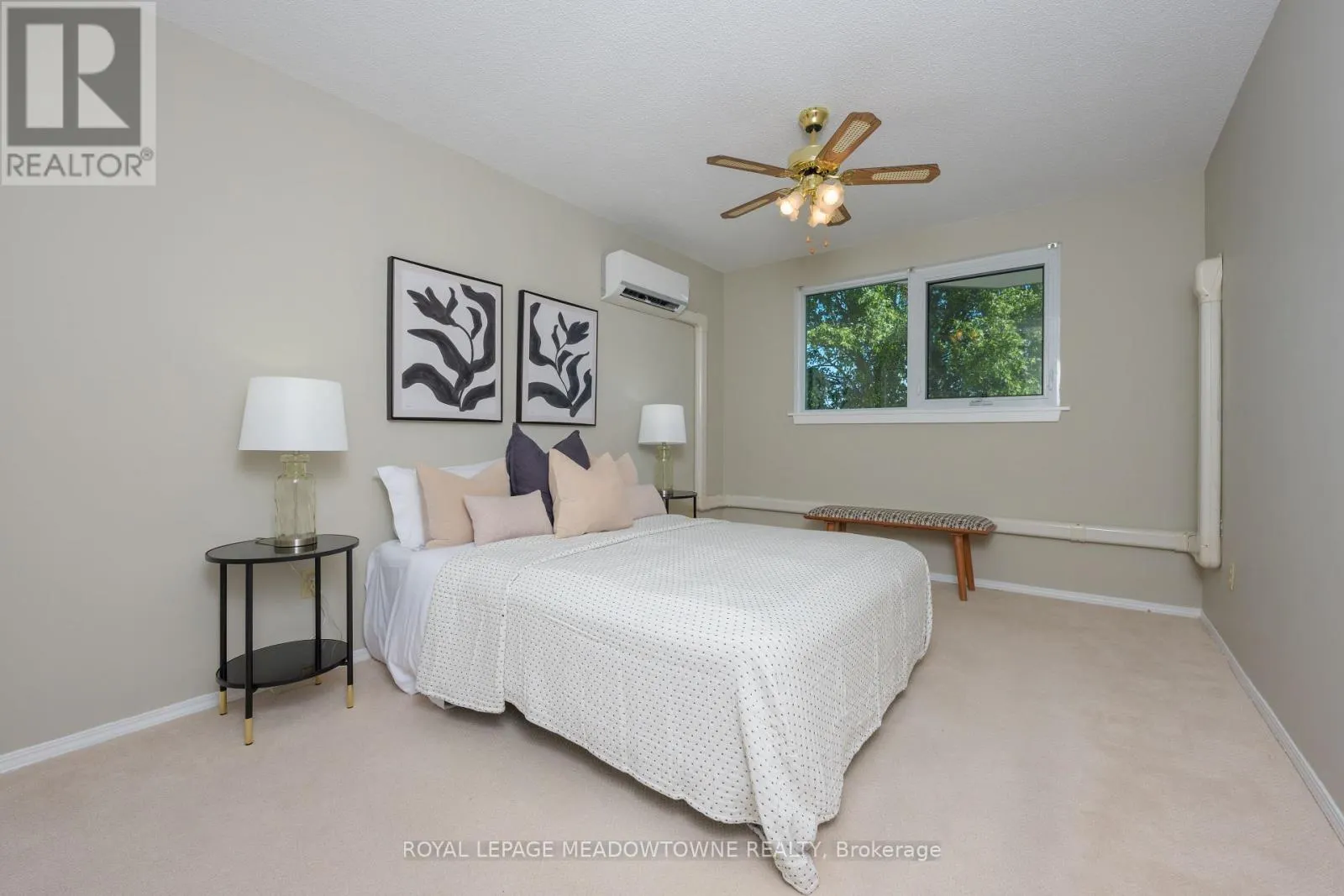 302 - 26 HALL ROAD