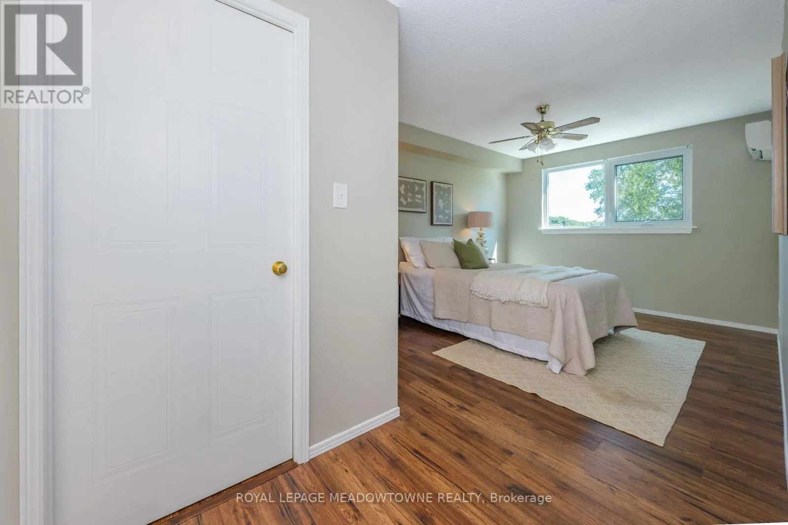 302 - 26 HALL ROAD