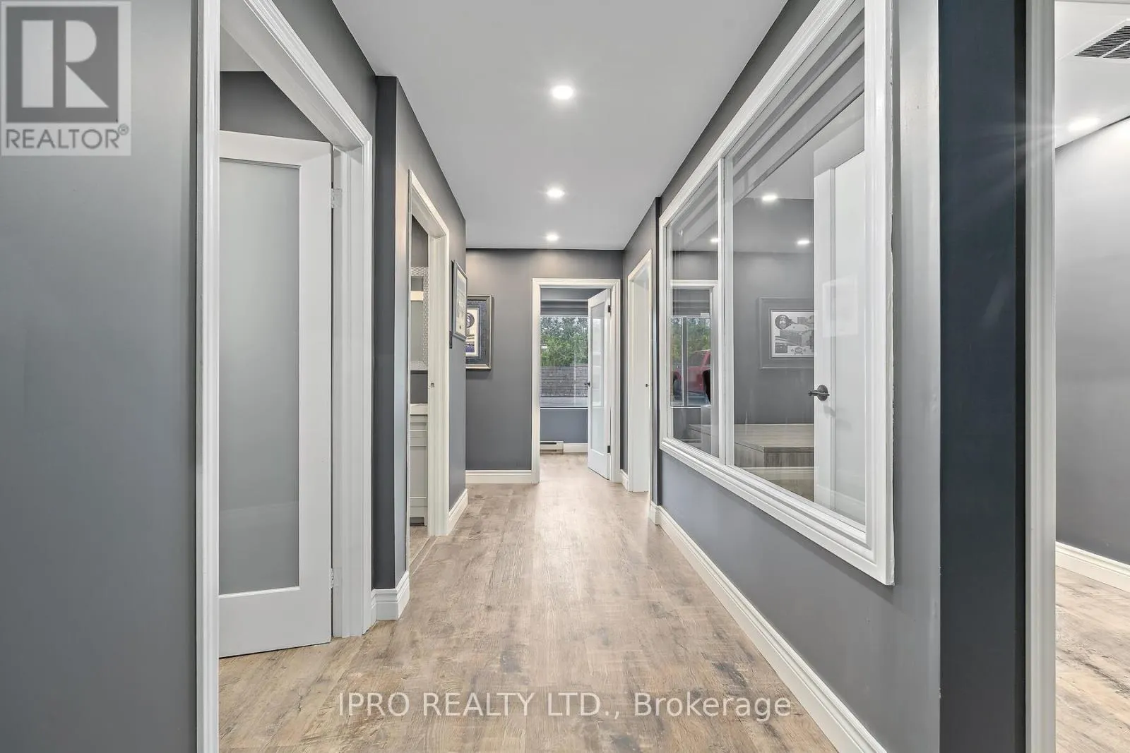 8 - 150 ARMSTRONG AVENUE