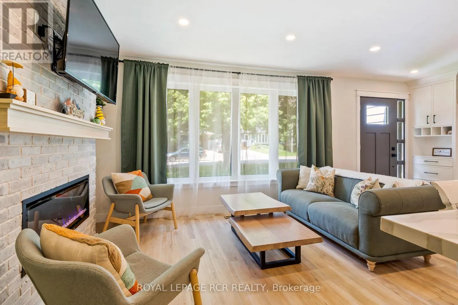 23 HIGHLAND DRIVE