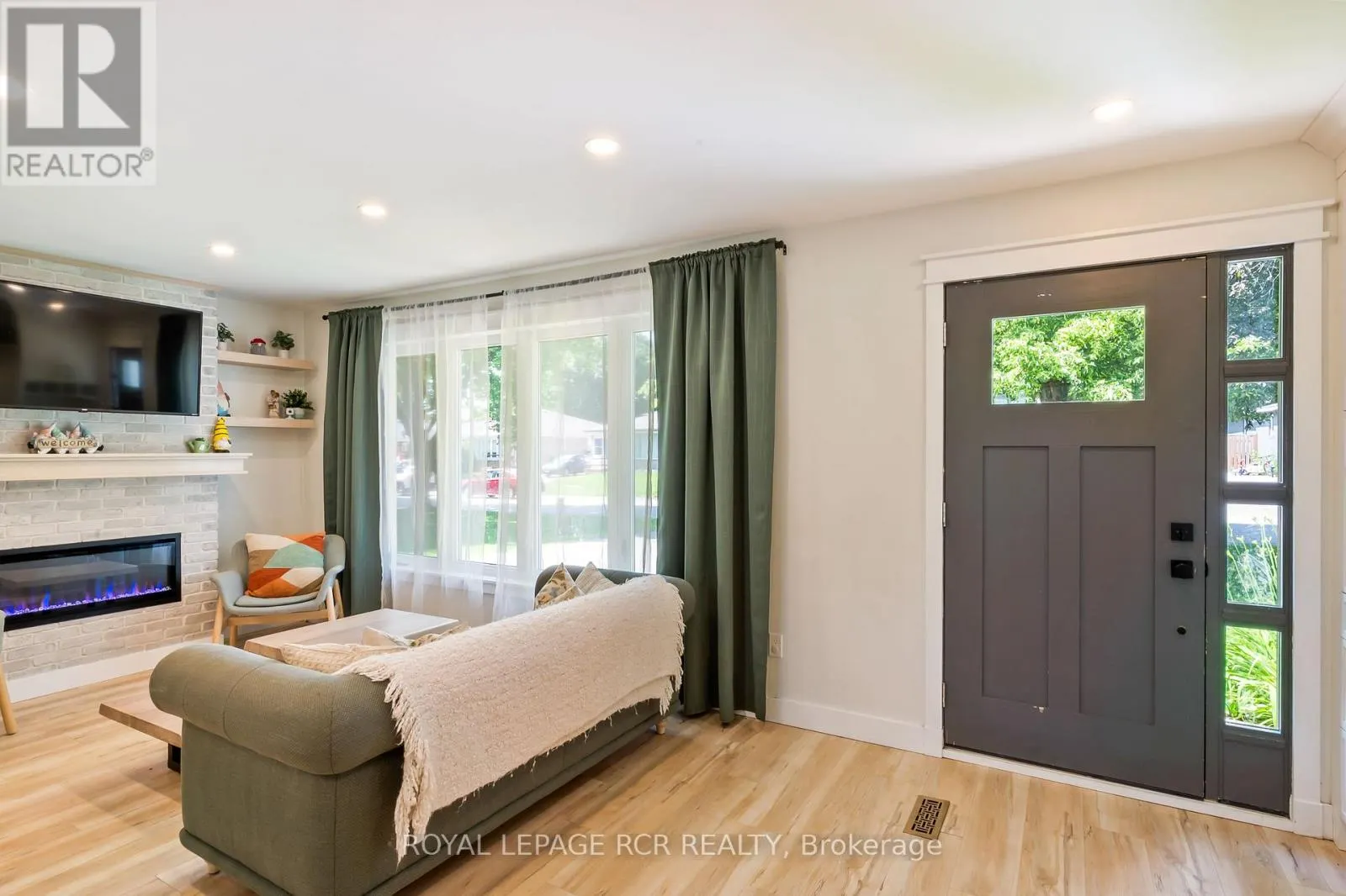 23 HIGHLAND DRIVE