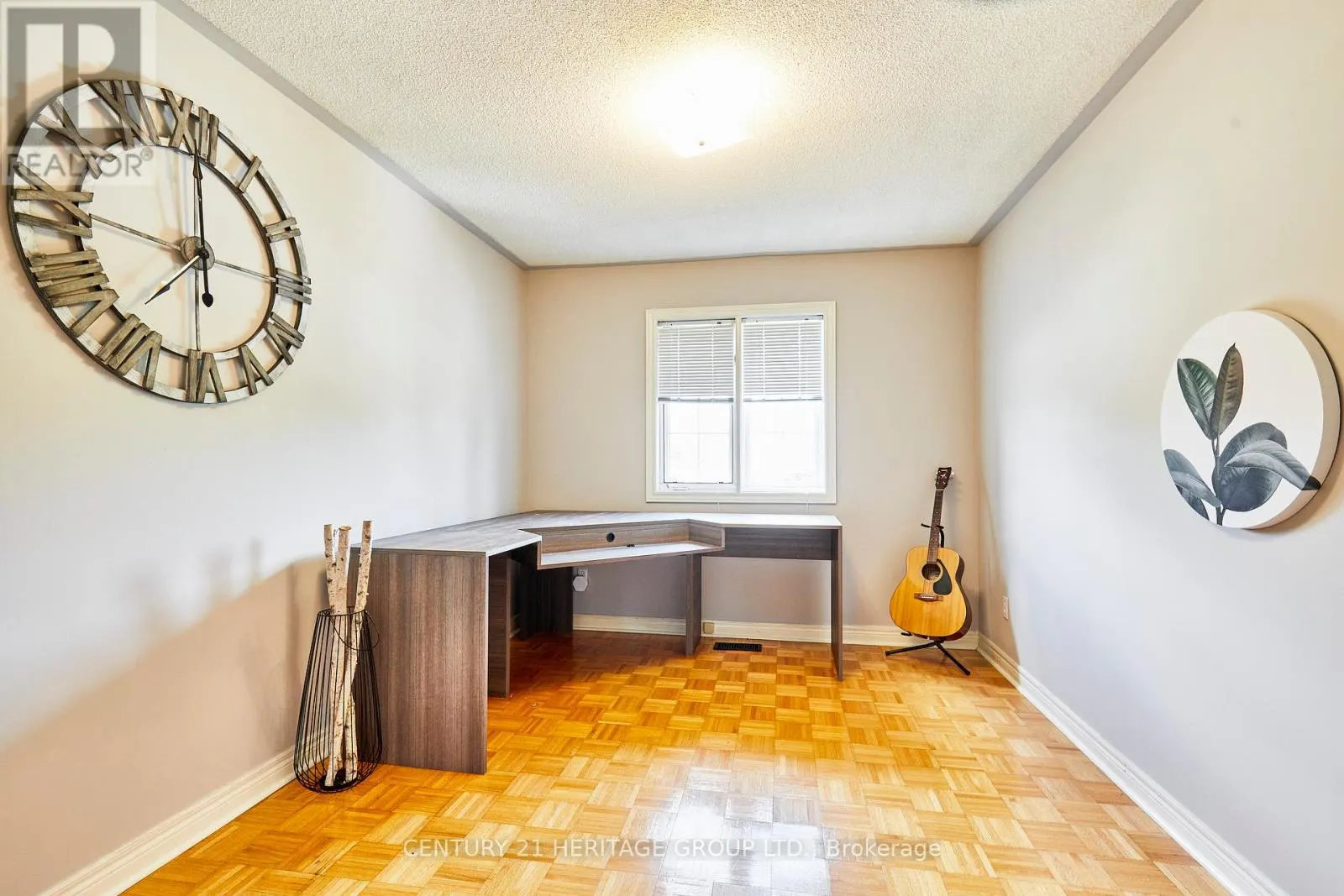 13 CARRIAGE HOUSE ROAD