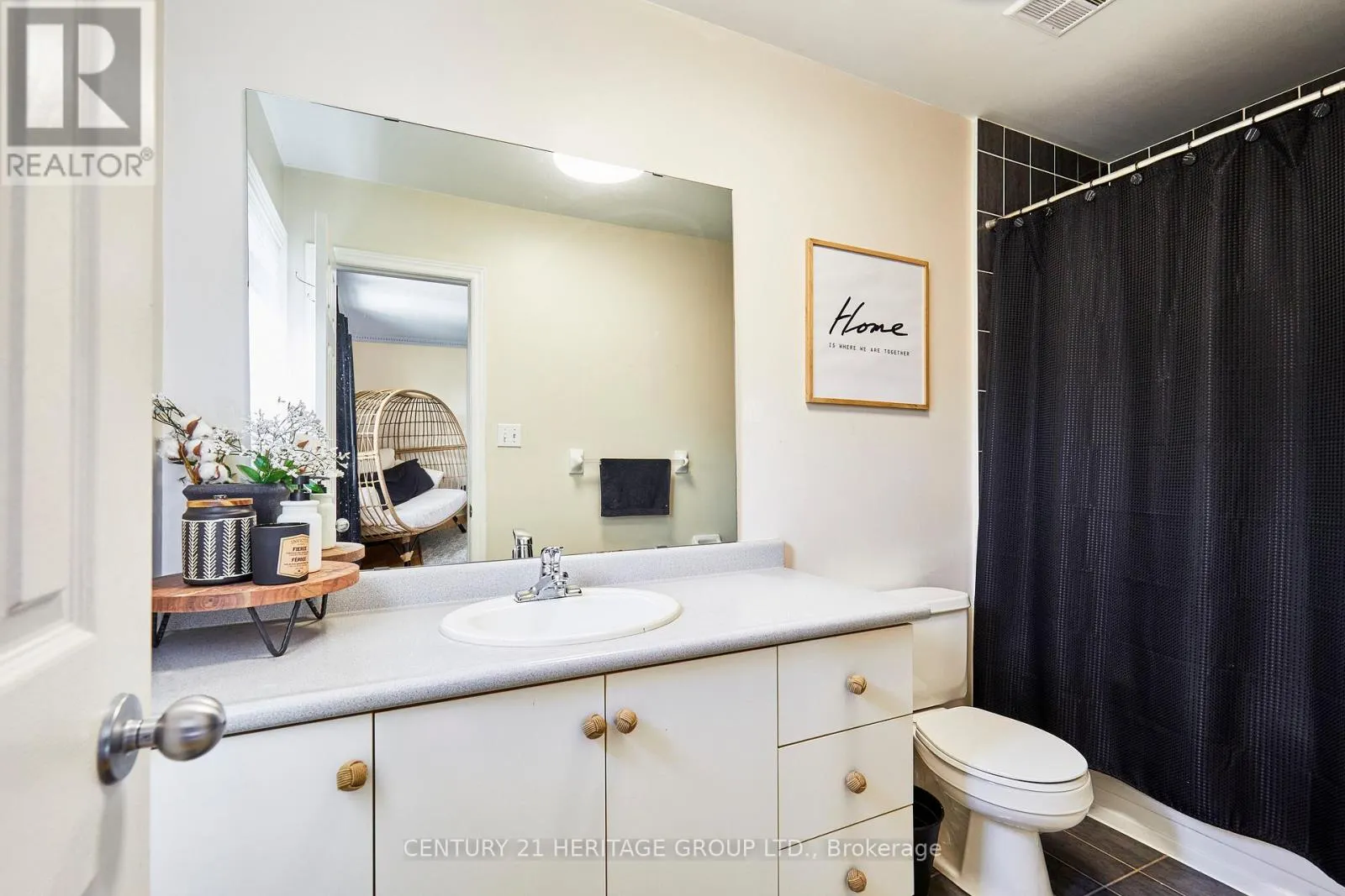 13 CARRIAGE HOUSE ROAD