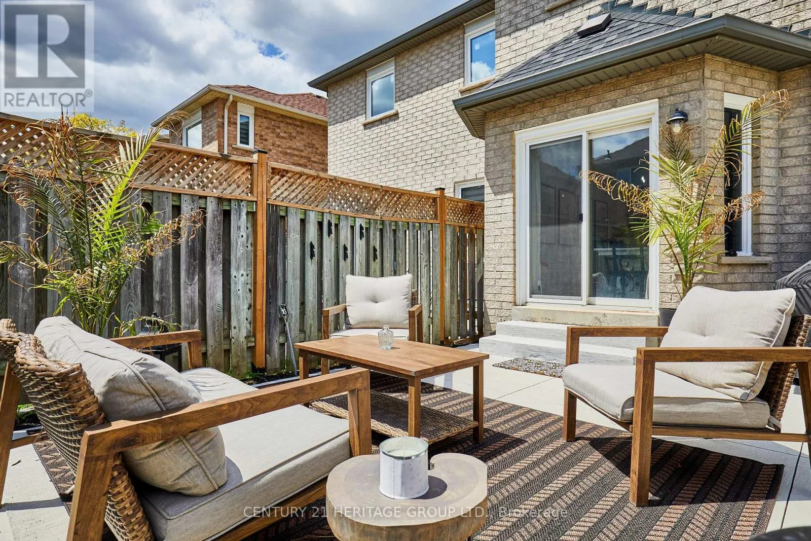 13 CARRIAGE HOUSE ROAD
