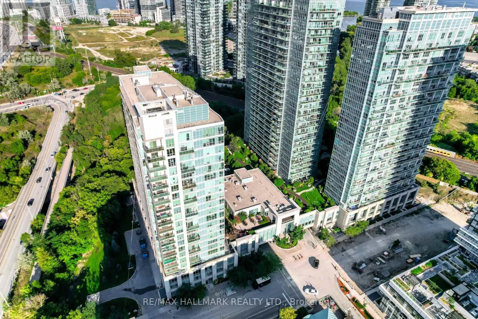 1114 - 185 LEGION ROAD N