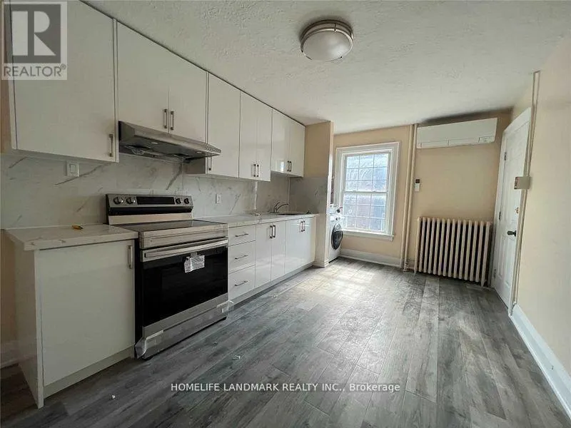 2400 BLOOR STREET W