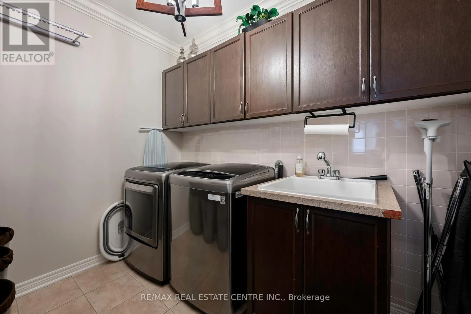 74 CEDARHOLME AVENUE