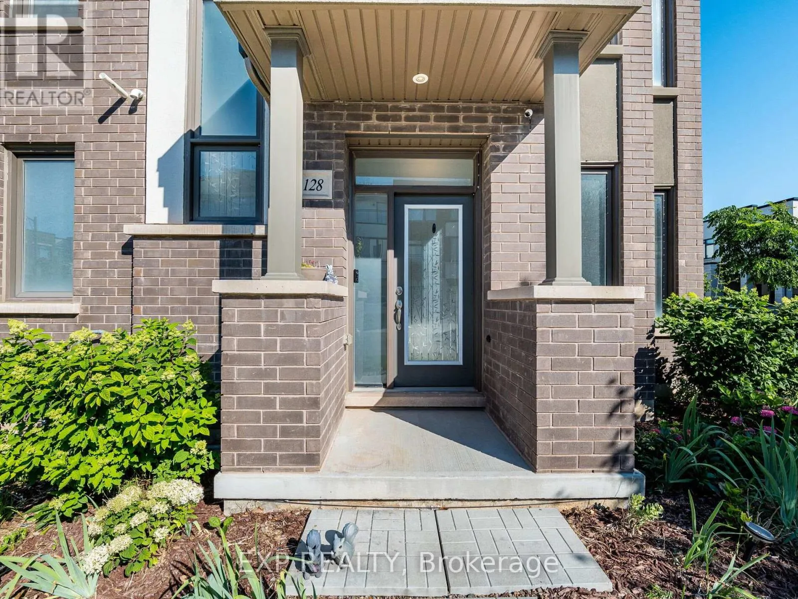 3128 MINTWOOD CIRCLE