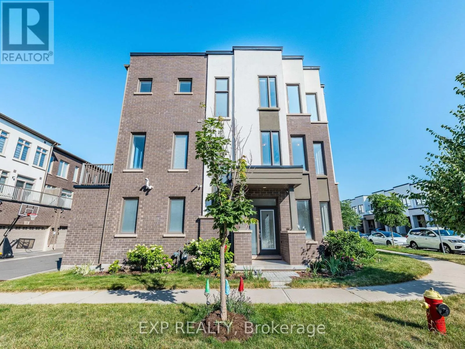 3128 MINTWOOD CIRCLE