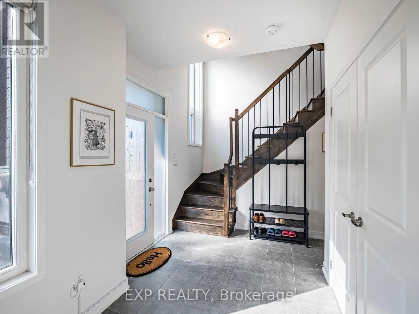 3128 MINTWOOD CIRCLE
