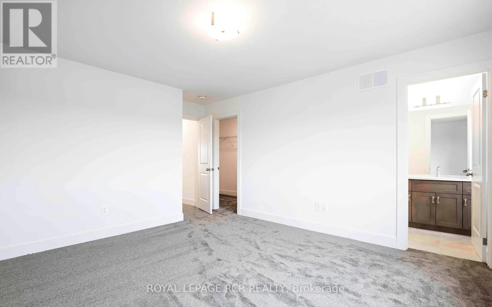 28 - 690 BROADWAY