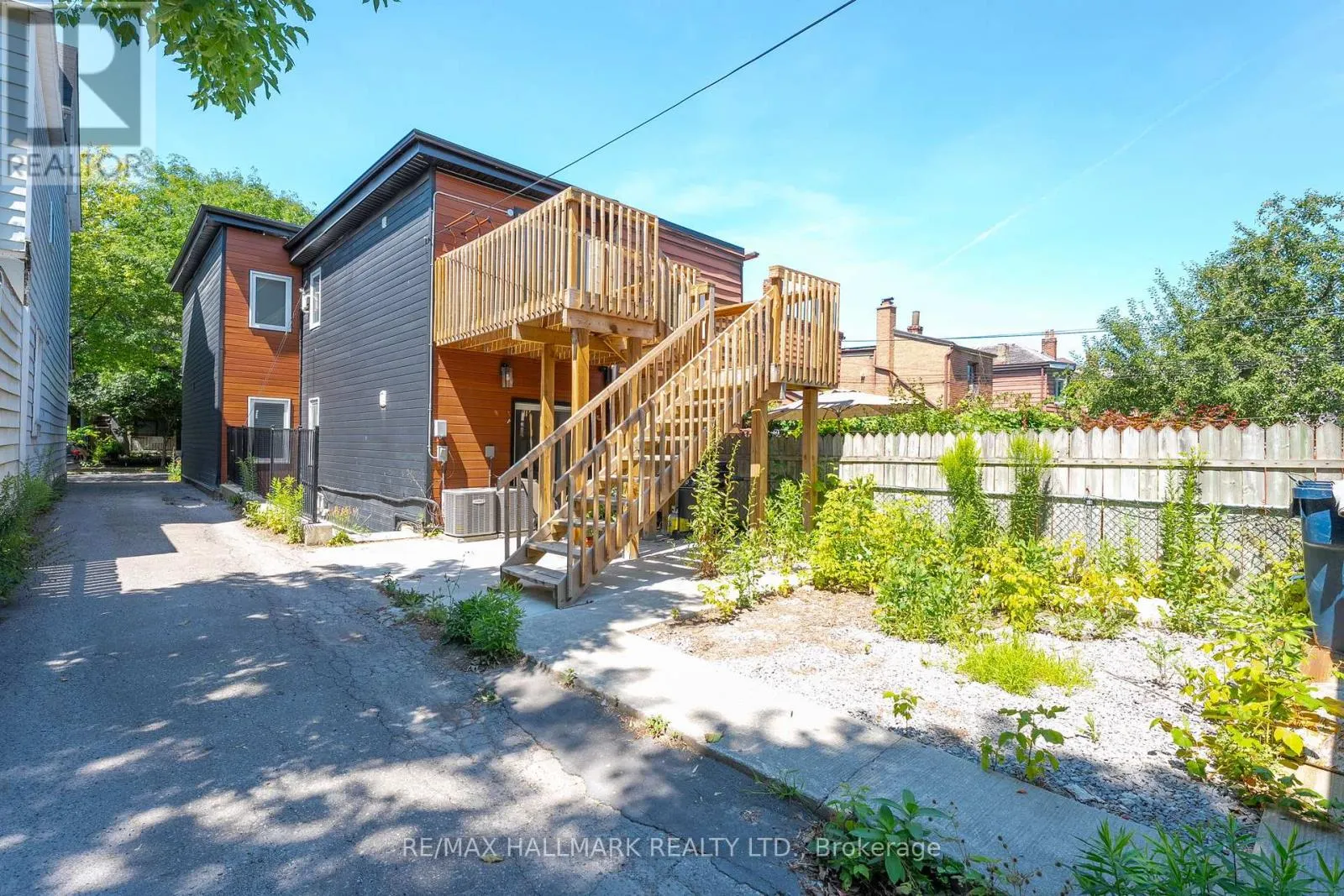 123 LANSDOWNE AVENUE