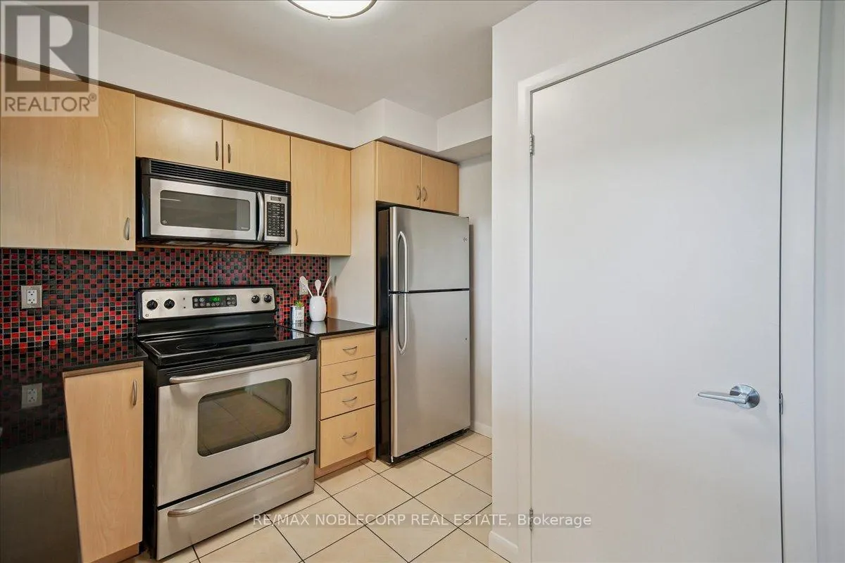 1403 - 185 LEGION ROAD