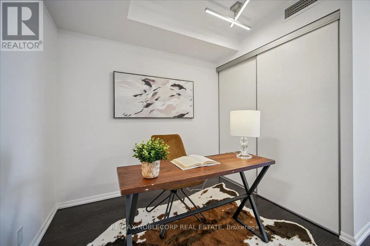 1403 - 185 LEGION ROAD