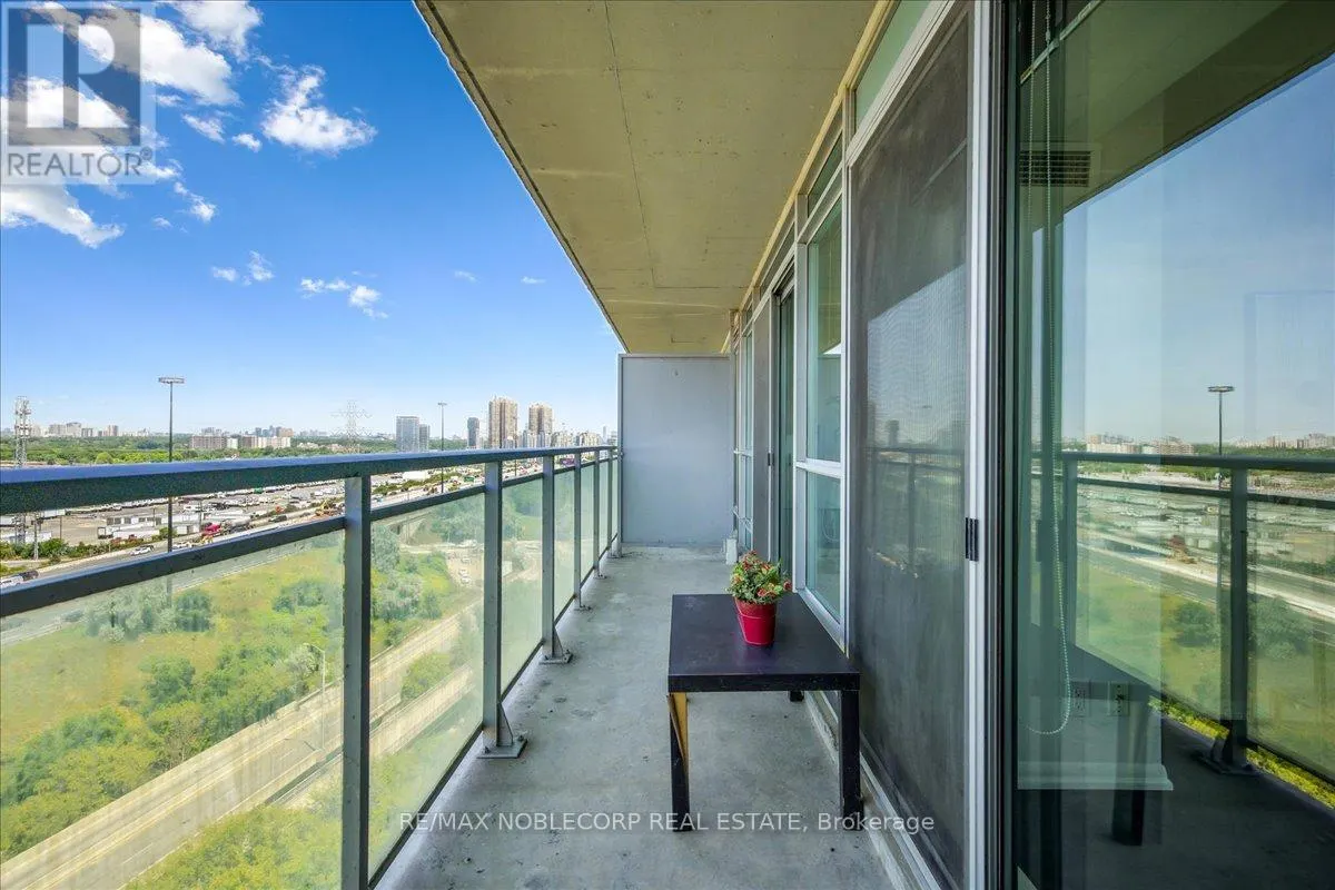 1403 - 185 LEGION ROAD