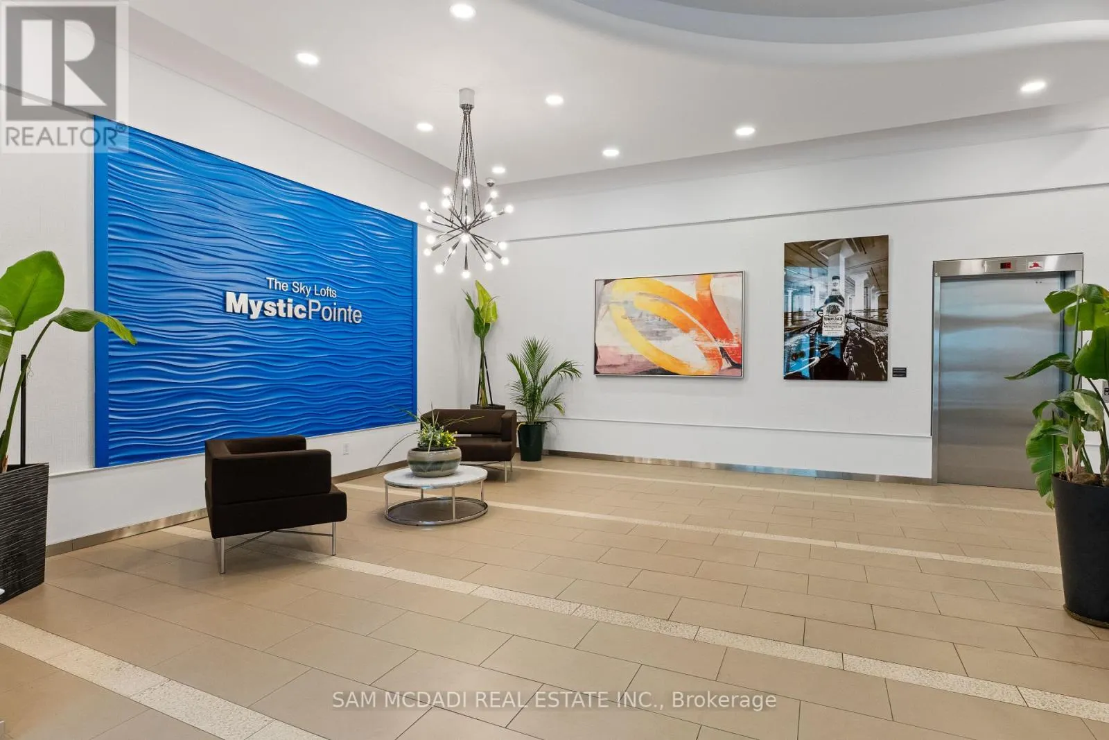 PH837 - 250 MANITOBA STREET