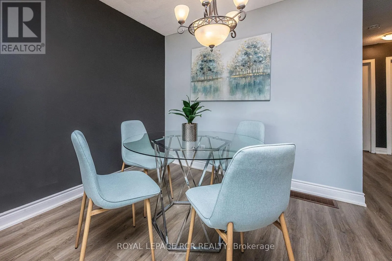26 FELTRE AVENUE