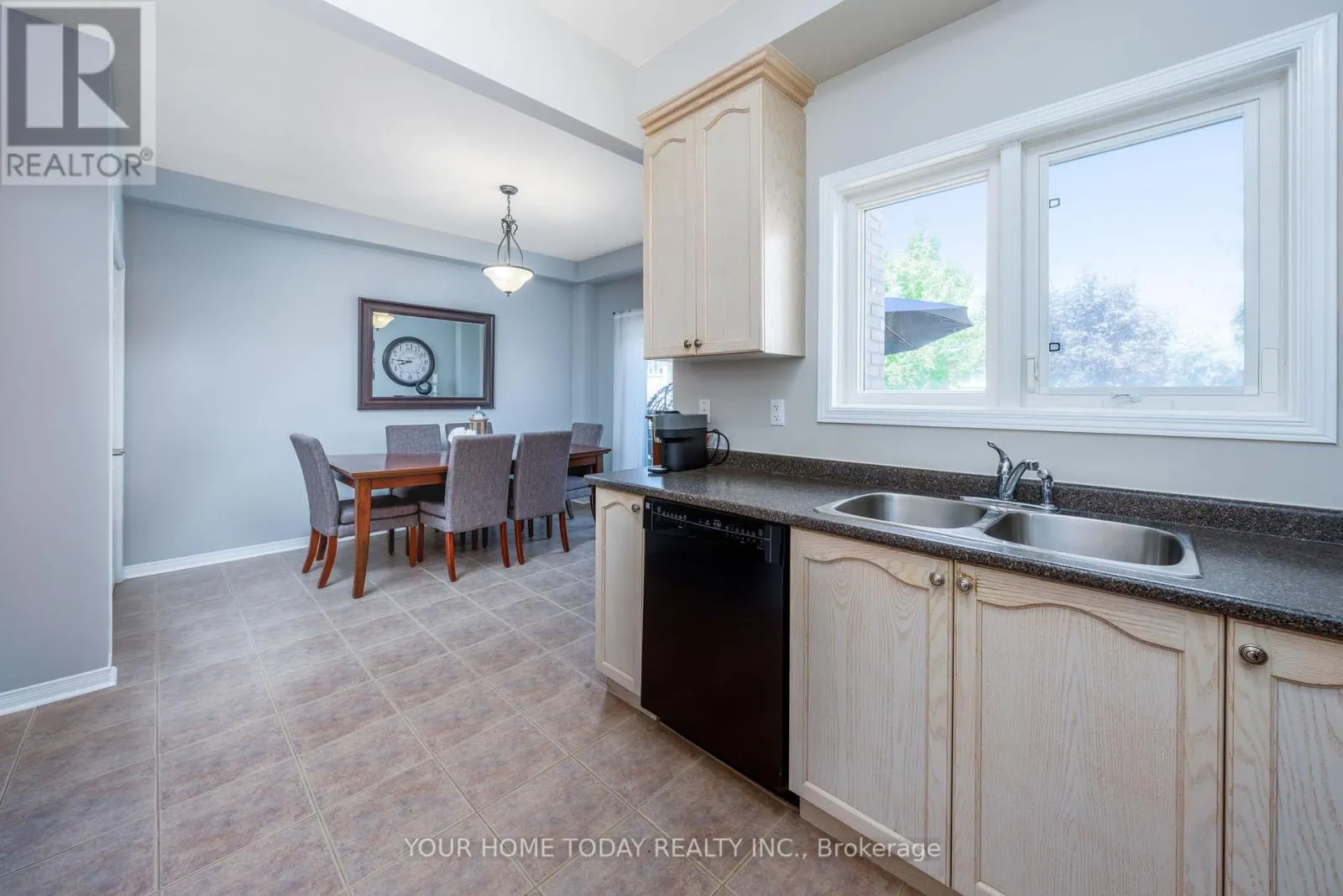 31 ELDERBERRY GATE