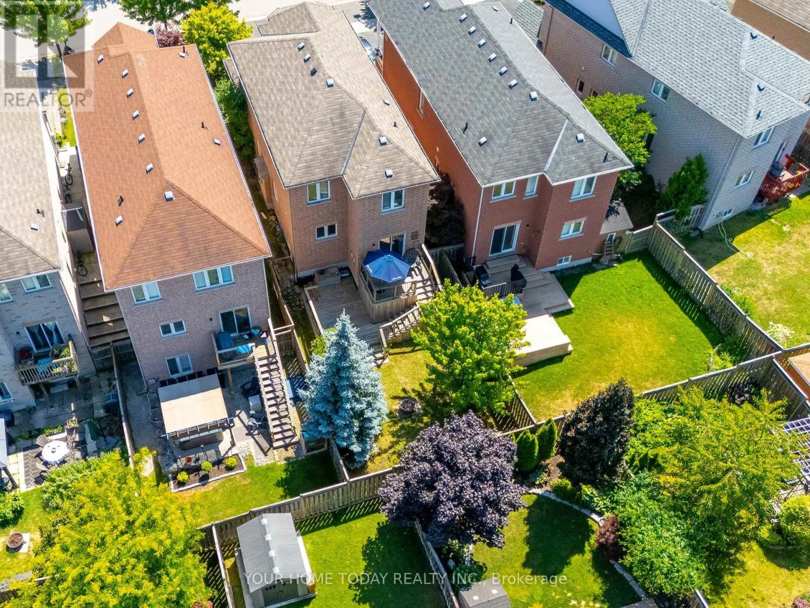 31 ELDERBERRY GATE