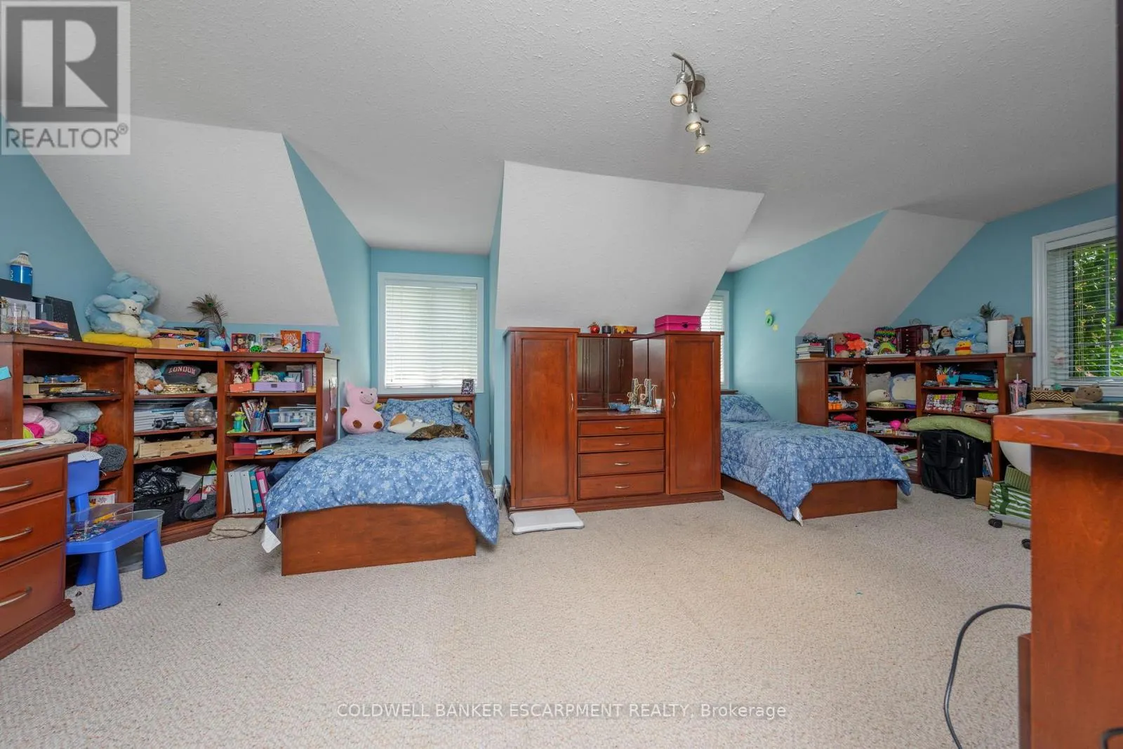 3 MORGAN DRIVE