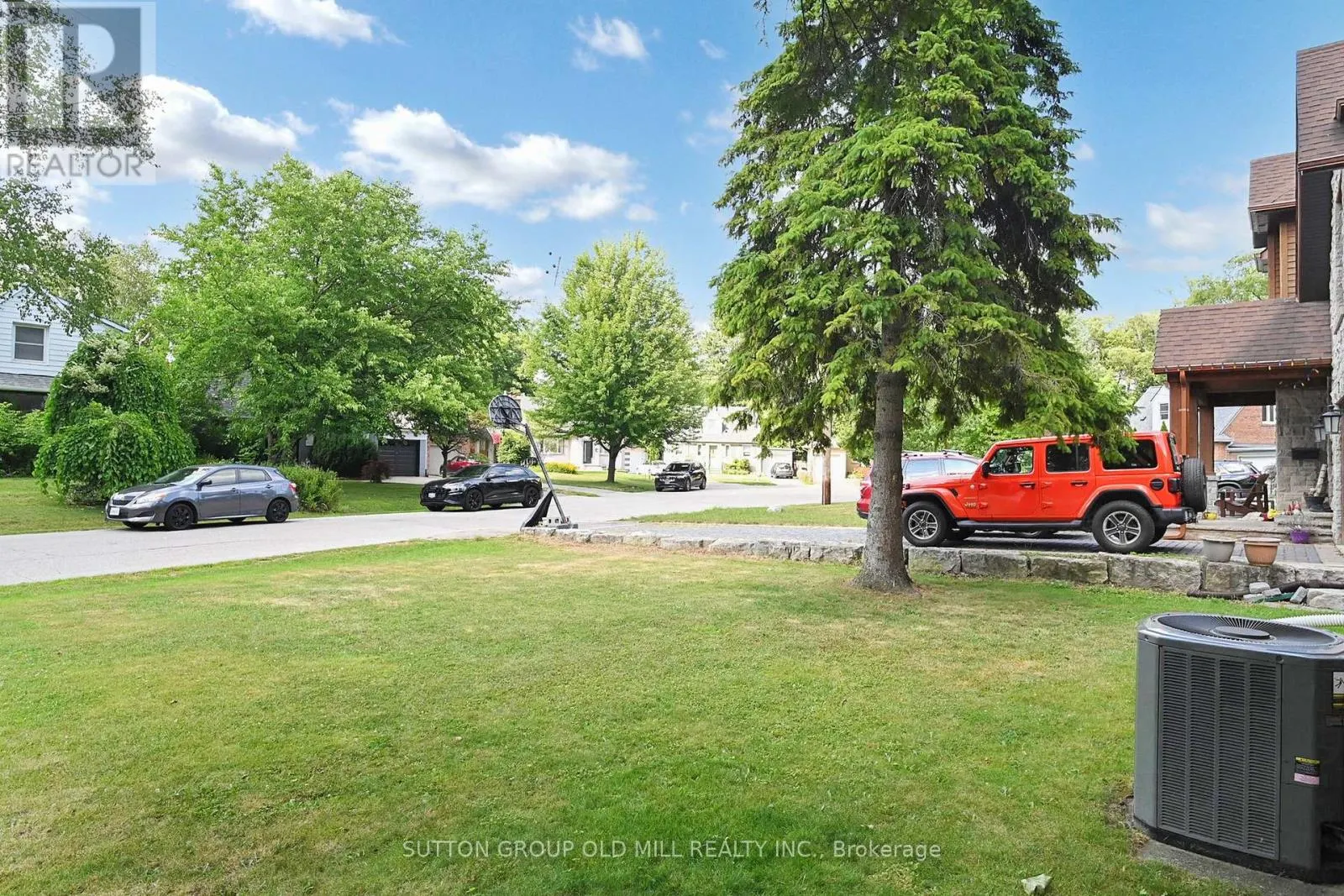83 ALLANBROOKE DRIVE