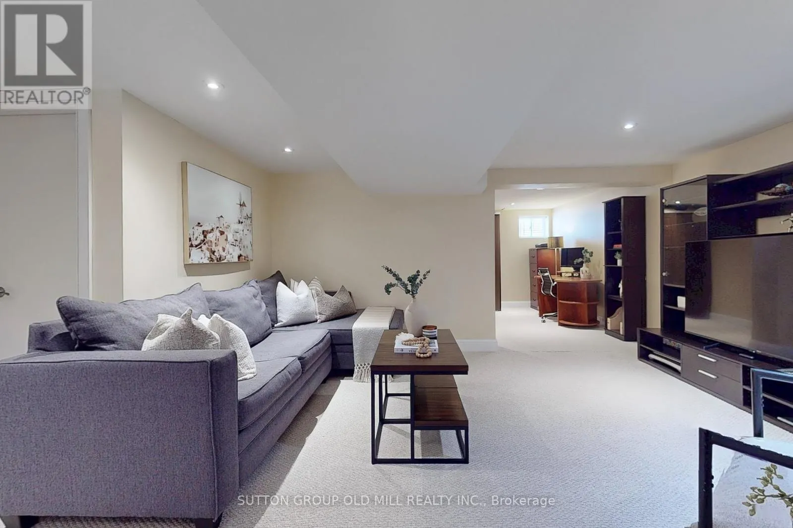 83 ALLANBROOKE DRIVE