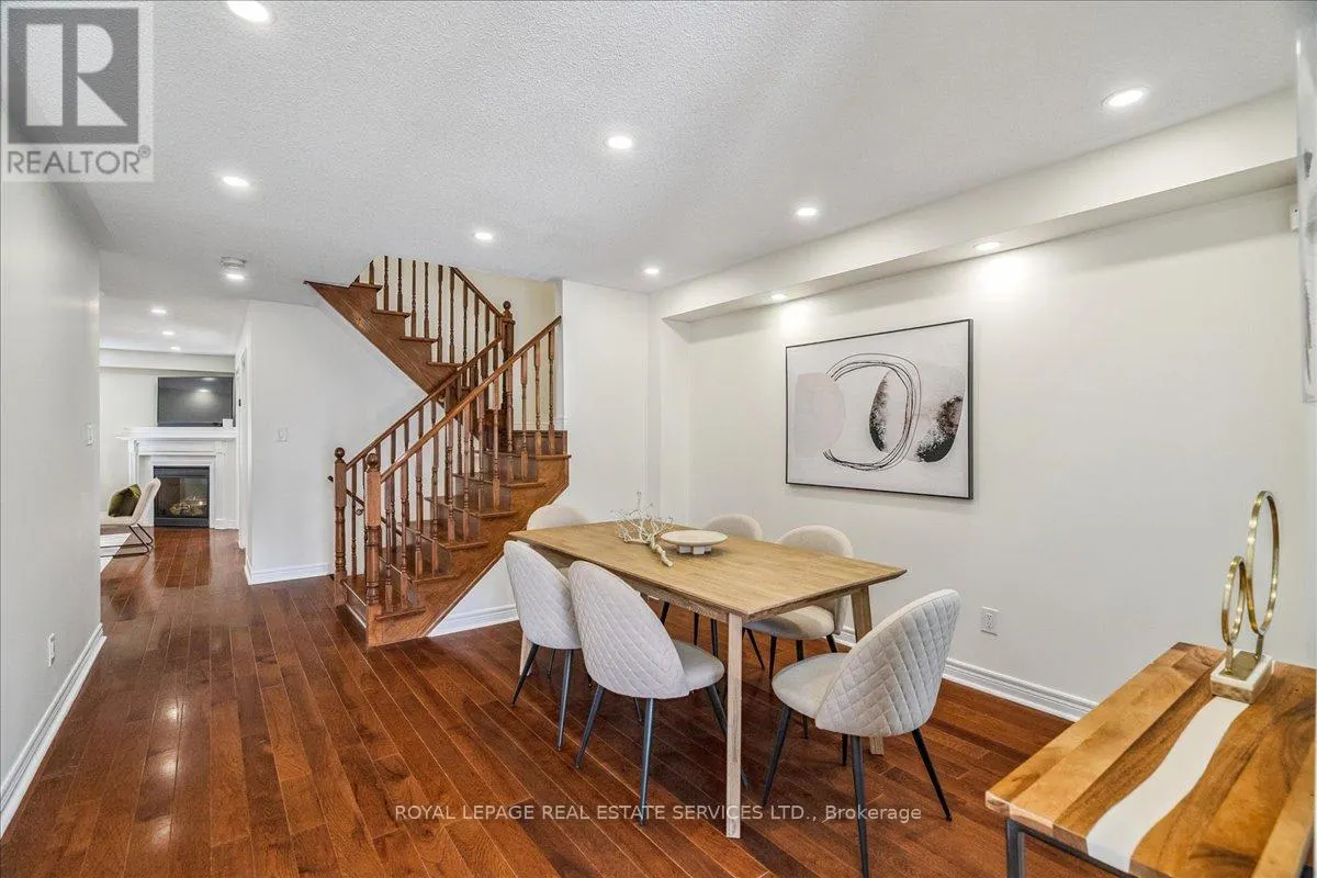 3066 HIGHVALLEY ROAD