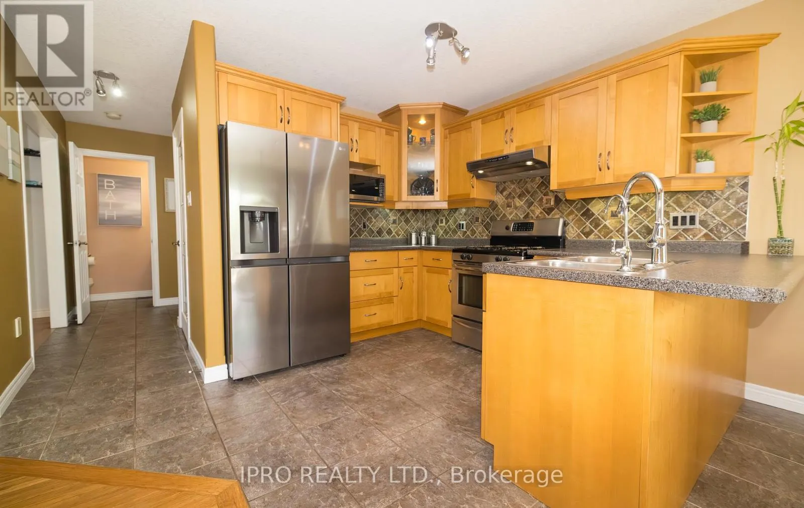39 BEARDMORE CRESCENT
