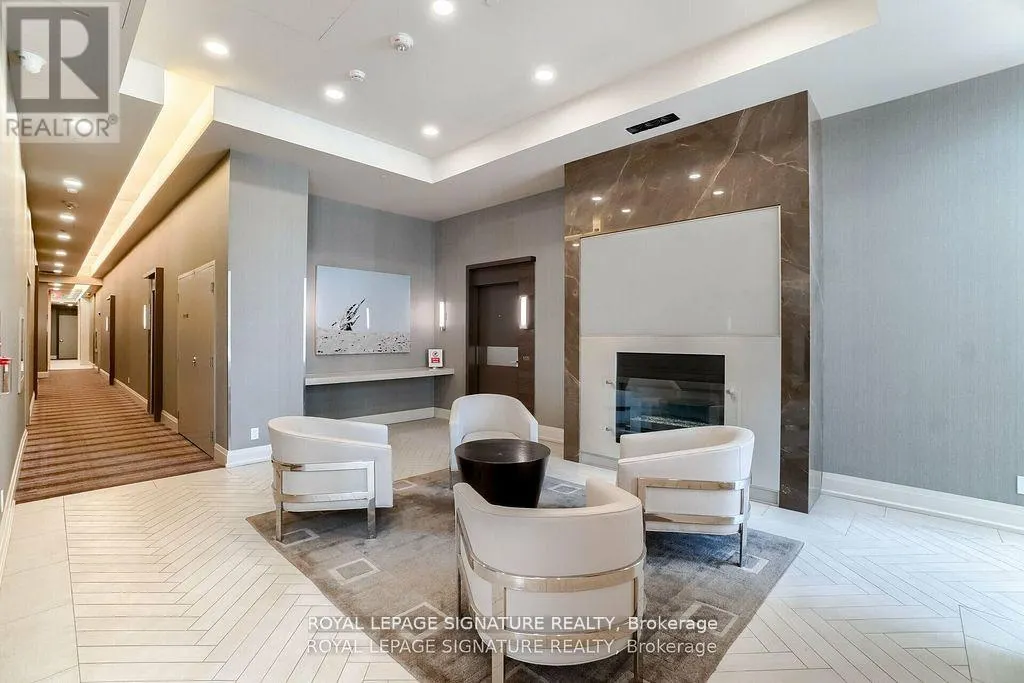 1202 - 59 ANNIE CRAIG DRIVE