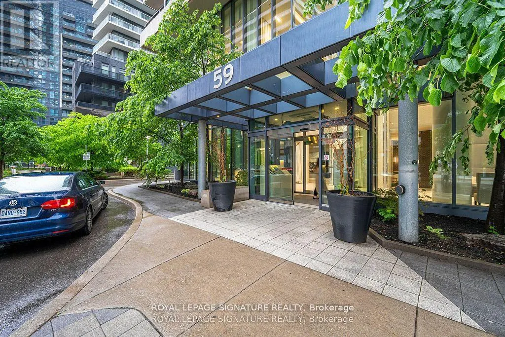 1202 - 59 ANNIE CRAIG DRIVE