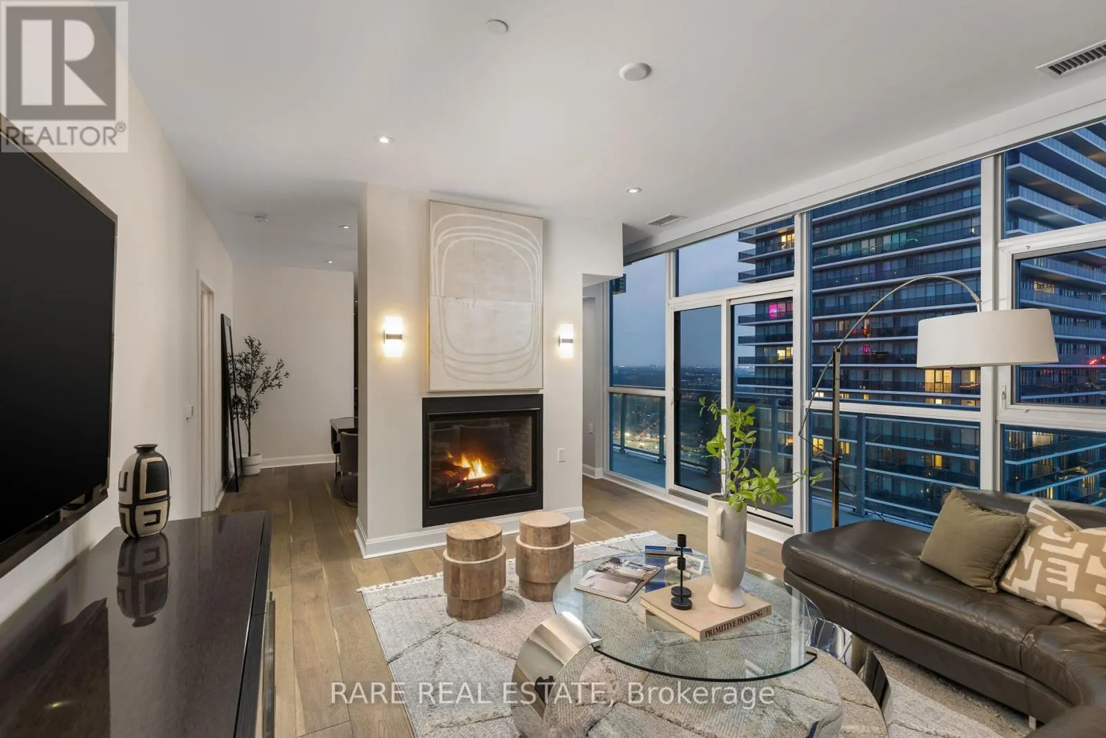 UPH4103 - 33 SHORE BREEZE DRIVE