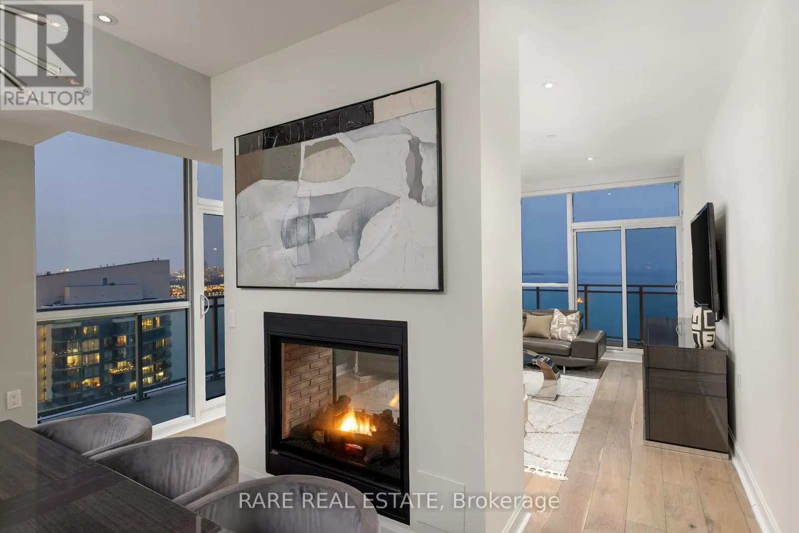 UPH4103 - 33 SHORE BREEZE DRIVE