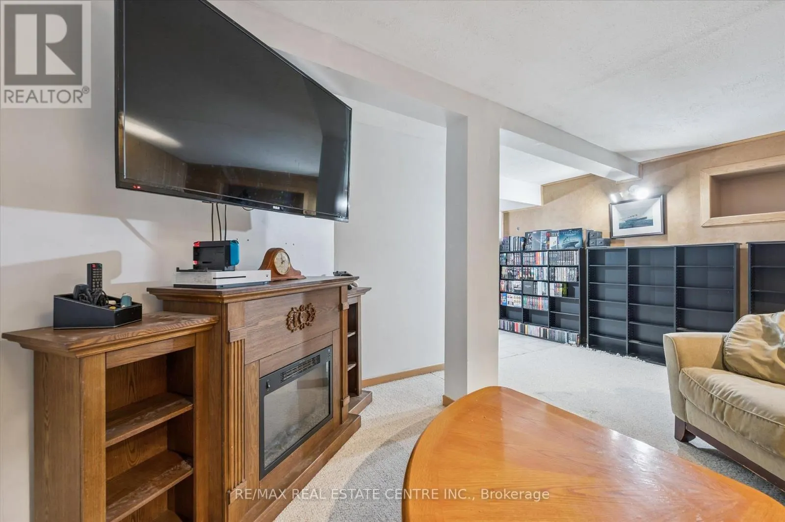 10 ORANGE MILL COURT