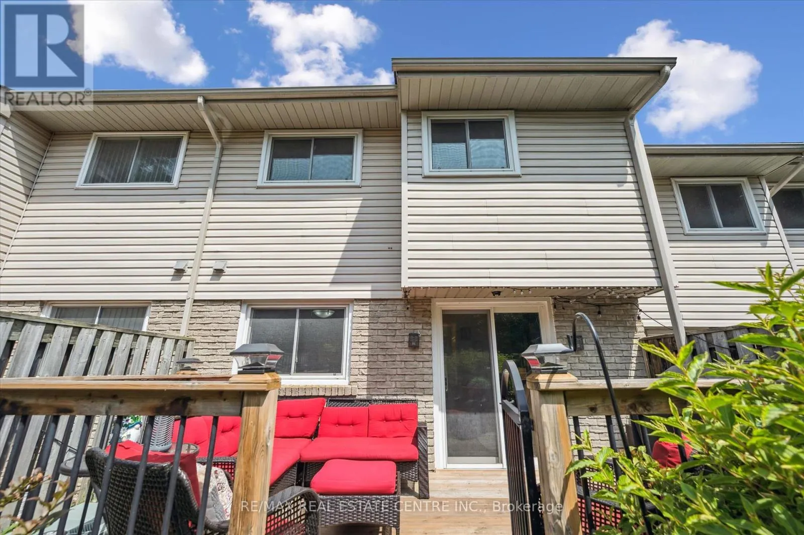 10 ORANGE MILL COURT