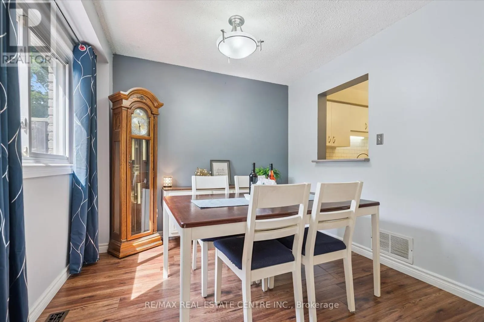 10 ORANGE MILL COURT