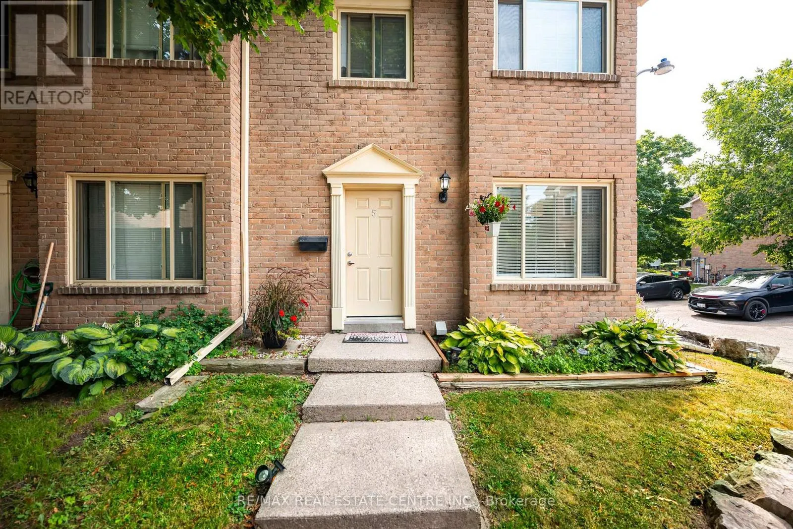 5 - 2 CEDAR DRIVE